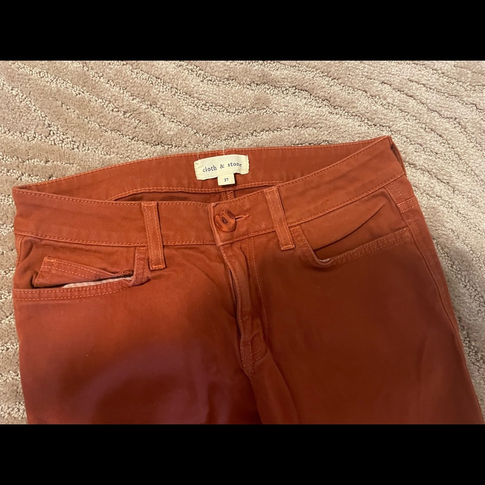 Cloth & Stone size 27 burnt orange corodoury pants